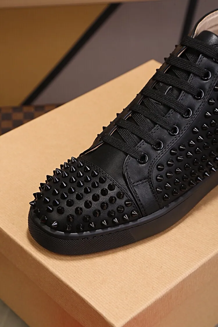 Ex-factory price 480. christian louboutin (CL red sole shoes) counter nail series, high-top casual sneakers for couples 📢 📢 📢 Exclusive hot style release 🎈🎈💪 Movable latex feet 👻 Finished outsole stitching line [satisfied] 😝Female 35-40# Male 38#-46, global supply😝 [Top version]: original imported cowhide upper, top original leather lining, original molded TPU outsole, original 1:1 detail processing, original shoe last, large quantity available from stock,